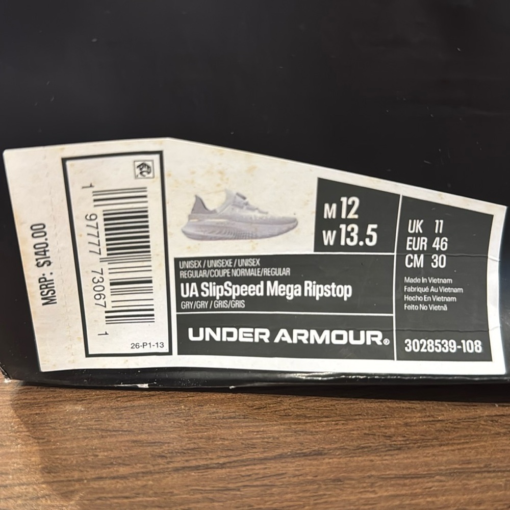 Under Armor SlipSpeed Mega Ripstop - Picture 4 of 5